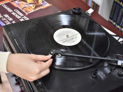 мероприятие ​Клуб любителей винила «Vinyl & books» курган афиша расписание