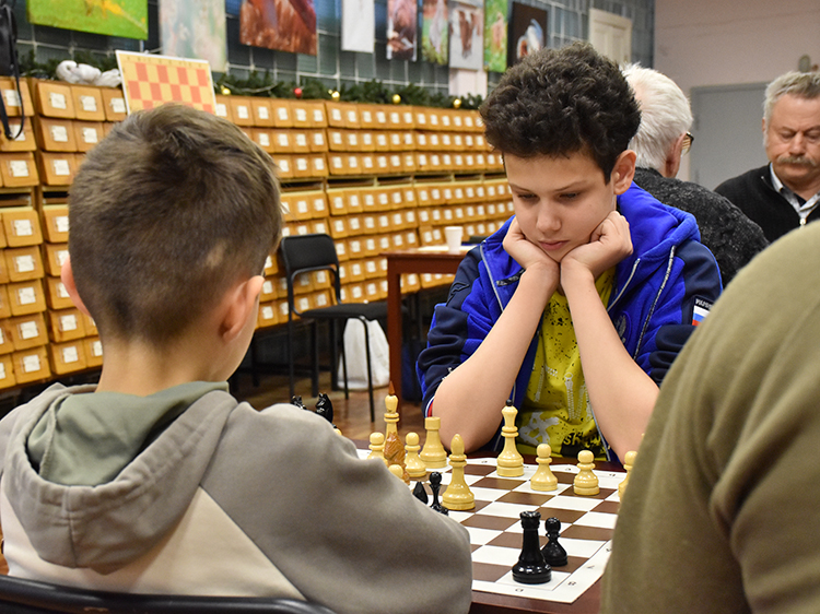 Курганская областная универсальная научная библиотека им. А.К. Югова ​Шахматный клуб «Друзья Леонова» курган афиша расписание